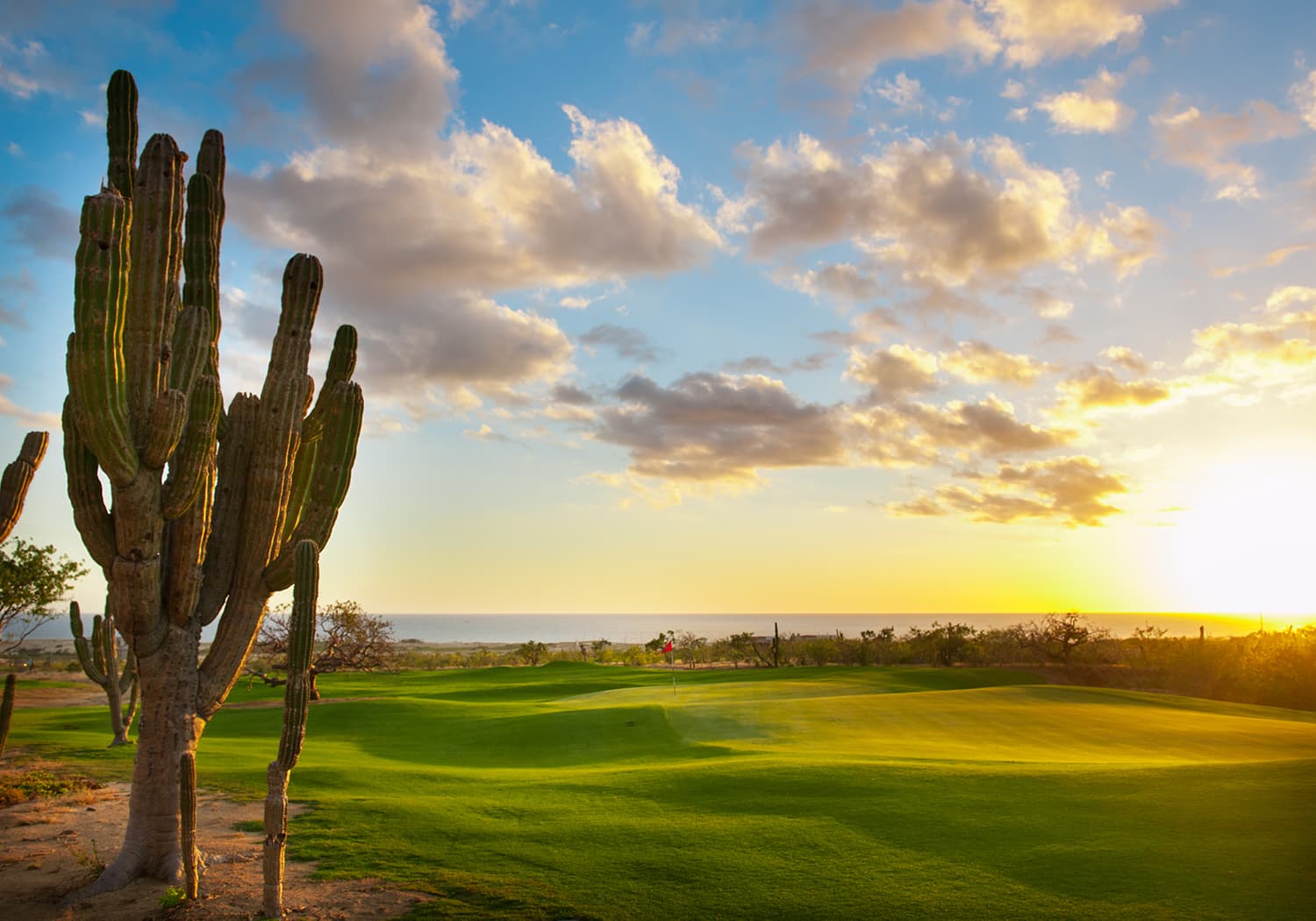 Tiger Woods & The Dunes Experience 4 Nights | 2 Rounds “Private Play at a World Top 100 Destination”